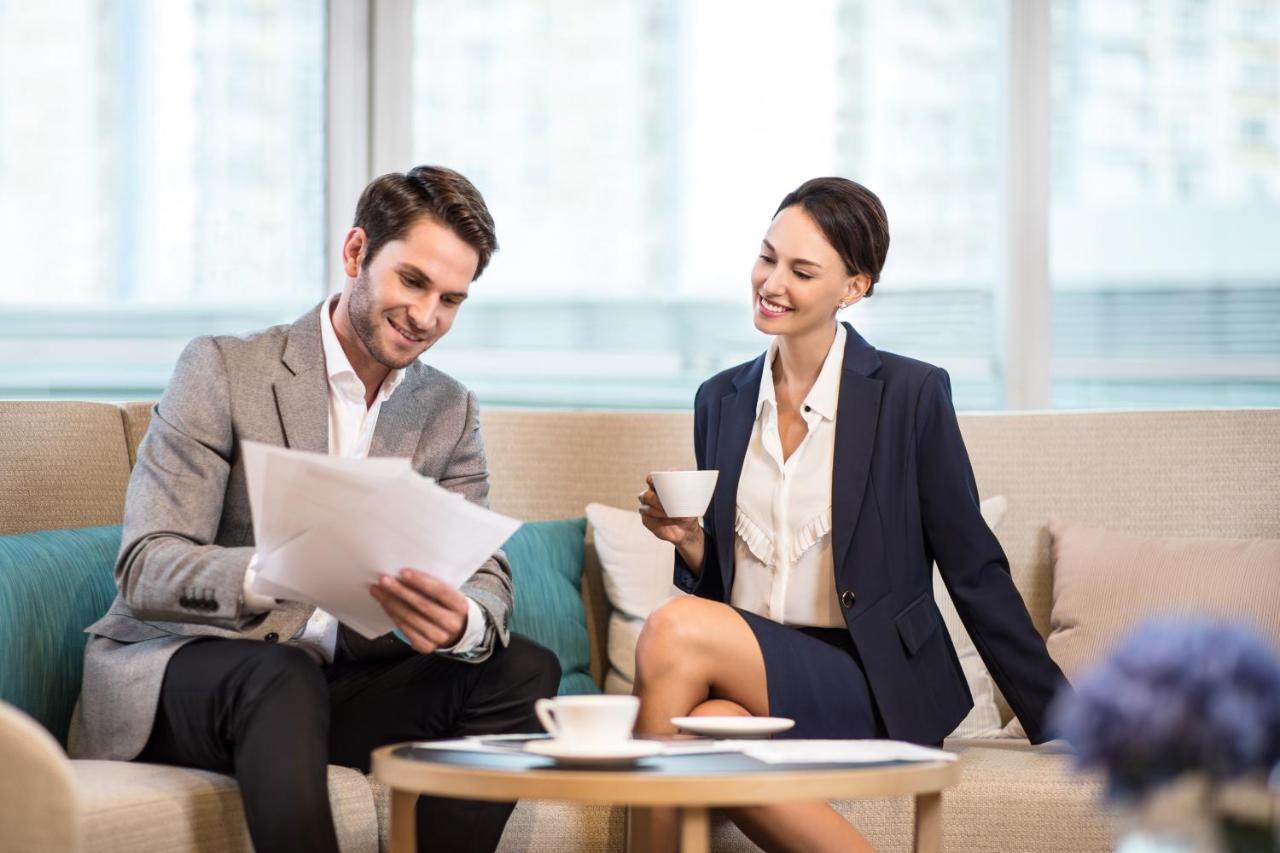 Ascott Embassy Sathorn Bangkok Hotel Екстериор снимка A business meeting